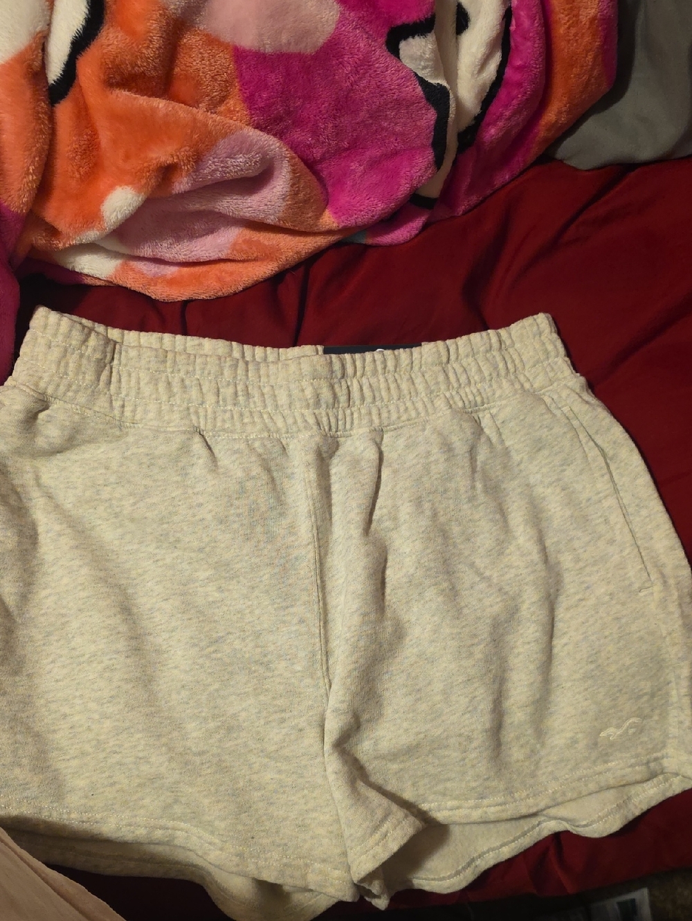 Hollister Light Heather Gray Elastic-Waist Knit Shorts